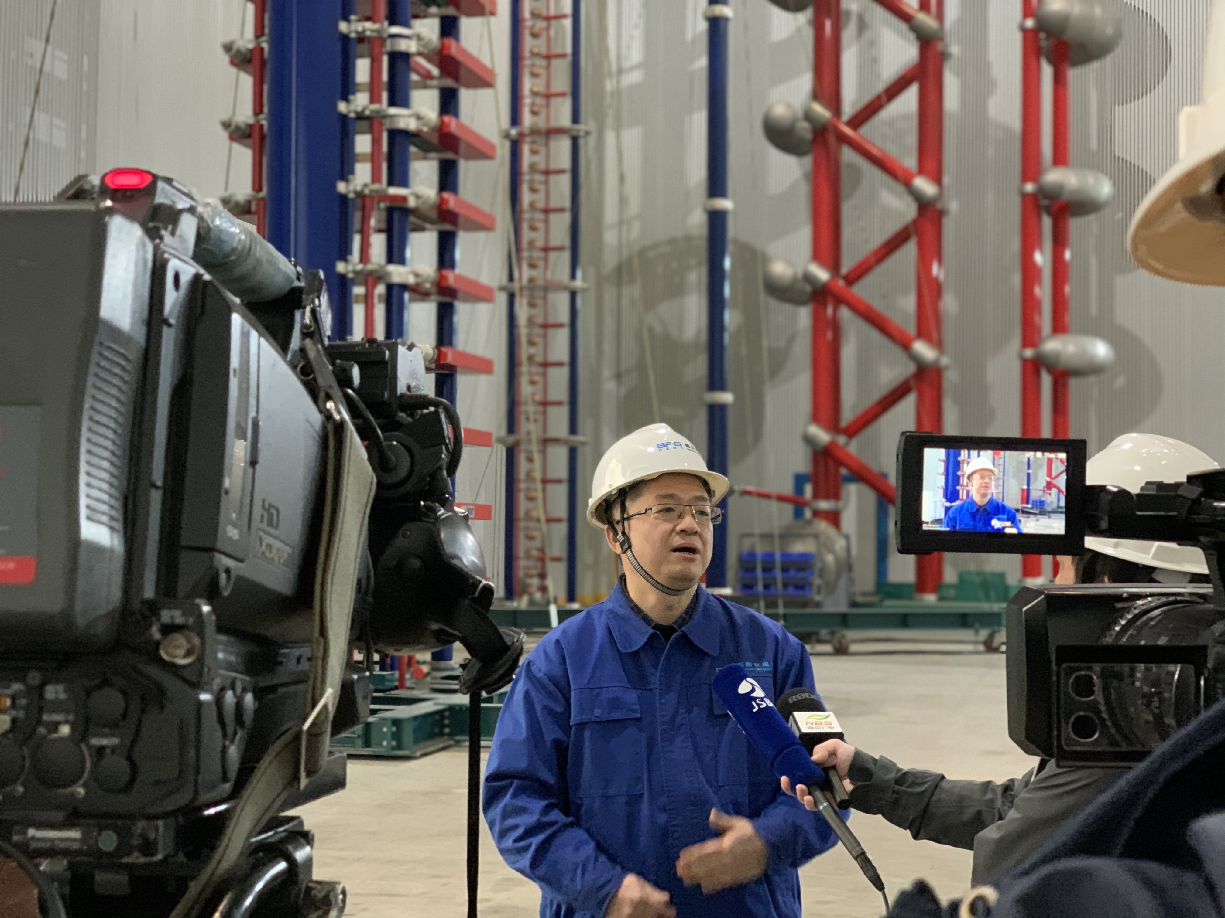 Focus interview in Nanjing Electric by Xinhua daily and other four core media of Jiangsu provinces and Nanjing city